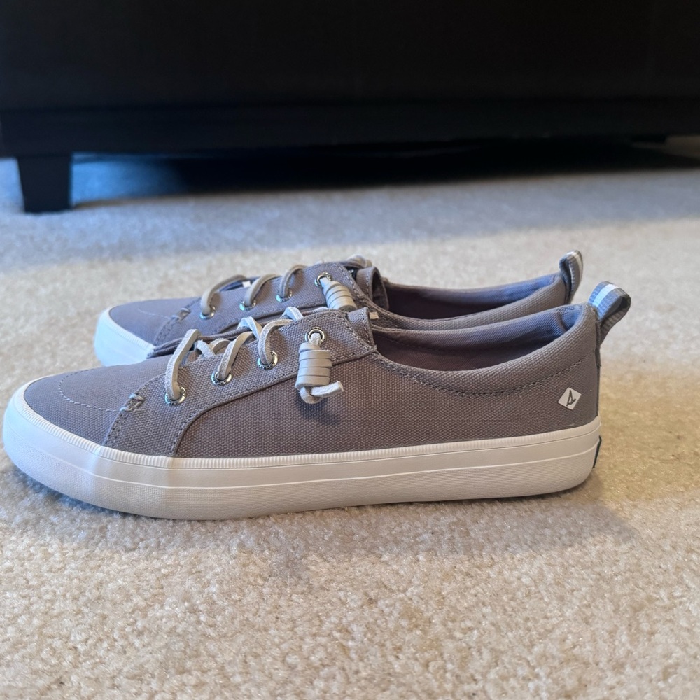 Sperry Sneakers Grey size 8 brand new never worn